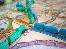 Carica l'immagine nel visualizzatore di Gallery, Asmodee - Ticket to Ride Europa, 8 anni e più, Edizione Italiana, 8500