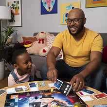 Carica l&#39;immagine nel visualizzatore di Gallery, Hasbro Monopoly Super Electronic Banking, Gioco in Scatola, Variante con Carte di Credito e Spazi Aerei, Include Lettore Elettronico Hasbro Gaming, per Famiglie e Bambini da 8 Anni in su