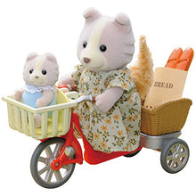 Carica l&#39;immagine nel visualizzatore di Gallery, SYLVANIAN FAMILIES- Mamma Cane + Bebè Bicicletta Sistema di Gioco,...