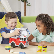 Carica l&#39;immagine nel visualizzatore di Gallery, Play-Doh Wheels - Camion Dei Pompieri (Con 5 Vasetti di Pasta da Modellare) - Ilgrandebazar