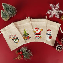 Carica l'immagine nel visualizzatore di Gallery, 12pz Sacchetti Natalizi in Stoffa Cotone Sacchetti Regalo Natale con Coulisse Sacchetti Biscotti Caramelle Natale Mini Borse Tela per Regali Confezione Natale