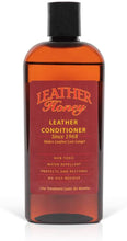 Carica l'immagine nel visualizzatore di Gallery, Leather Honey - Leather Conditioner, il miglior balsamo per pelle dal 1968, bottiglia da 236 ml. Per l'uso su abbigliamento in pelle, mobili, interni auto, scarpe, borse e accessori. Prodotto negli Stati Uniti