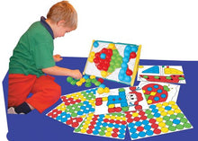Carica l&#39;immagine nel visualizzatore di Gallery, Quercetti - 4195 Fantacolor Junior Basic Giocattolo per bambini 2+ - Ilgrandebazar