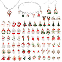 Carica l'immagine nel visualizzatore di Gallery, EBANKU 76 Pezzi Ciondoli Cervi del Pupazzo di Neve Dell'albero di Natale Dell'uomo Anziano Placcati oro Smaltati Charms Lega per Gioielli Fai Da Te, Collane, Bracciali, Orecchini, Regali per Natale