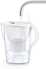 Carica l&#39;immagine nel visualizzatore di Gallery, Brita Marella - Caraffa Filtrante per Acqua, 2.4 Litri, 6 Filtri Maxtra+ inclusi Caraffa + 6 Filtri