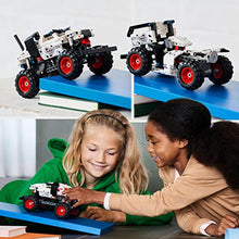 Carica l'immagine nel visualizzatore di Gallery, LEGO 42150 Technic Monster Mutt Monster Jam Dalmata, Set Monster Truck 2 in 1 con Pull-Back, Auto Offroad e Camion Giocattolo, Giochi per Bambini e Bambine
