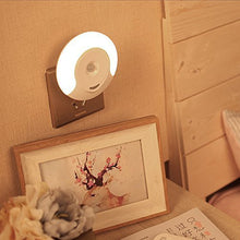 Carica l&#39;immagine nel visualizzatore di Gallery, Luce notturna led con sensore di movimento risparmio energetico da... - Ilgrandebazar