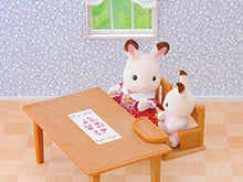 Carica l&#39;immagine nel visualizzatore di Gallery, Sylvanian Families 4506, Tavolo famiglia e sedie