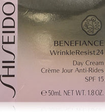 Carica l&#39;immagine nel visualizzatore di Gallery, Benefiance Shiseido 31491 Crema Giorno Anti-Eta SPF 15 50 ml - Ilgrandebazar