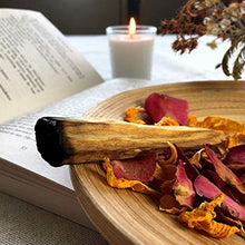 Carica l'immagine nel visualizzatore di Gallery, Legnetti Palo Santo varietà Popular Suyo - Raccolti in Modo Etico e 80 Gr