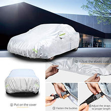 Carica l'immagine nel visualizzatore di Gallery, AmazonBasics - Telo copriauto argentato, resistente Per berline fino a 460 cm - Ilgrandebazar
