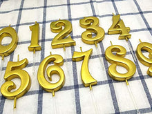 Carica l'immagine nel visualizzatore di Gallery, YFOX Candele per feste e compleanni 10 Numeri Candeline Golden