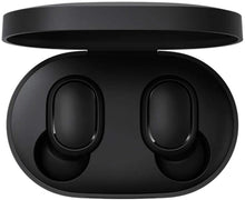 Carica l&#39;immagine nel visualizzatore di Gallery, Xiaomi Redmi Airdots - Cuffie Wireless Bluetooth 5.0 - Audio Stereofonico (Stereo) Hi-Fi Custodia di Ricarica Magnetica Microfono 15 Ore Autonomia IPX5 - Certificato CE.