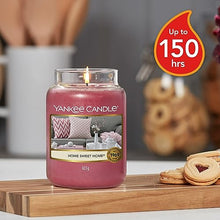 Carica l&#39;immagine nel visualizzatore di Gallery, Yankee Candle Candela profumata in giara grande | Home Sweet Home | Durata Fino a 150 Ore