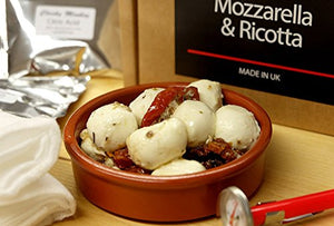 Cheesy Bacon Box - Kit per la preparazione del formaggio e kit cura...