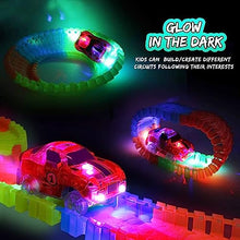 Carica l&#39;immagine nel visualizzatore di Gallery, Pista Macchinine Luminosa Elettriche Auto Giocattolo Flessibile Pista Macchinine Colorate Carrera 240 Pezzi con 2 Glow Cars Macchinine Giocattolo per Bambini 3 4 5 6 Anni