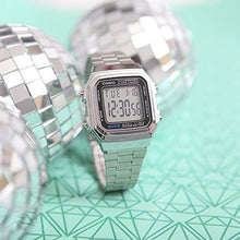 Carica l'immagine nel visualizzatore di Gallery, Casio Orologio Digitale al Quarzo Unisex con Cinturino in Acciaio Inox... - Ilgrandebazar