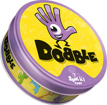 Carica l'immagine nel visualizzatore di Gallery, Asmodee - Dobble - Divertente Gioco da Tavolo per Tutta la Famiglia, 2-8 Giocatori, 6+ Anni, Edizione in Italiano