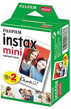 Carica l'immagine nel visualizzatore di Gallery, Fujifilm Instax Mini Film, Pellicola istantanea per fotocamere Instax Mini, Confezione da 20 foto, Formato foto 46 x 62 mm