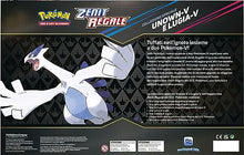 Carica l'immagine nel visualizzatore di Gallery, Pokémon- Collezione Speciale Unown-V e Lugia-V Zenit Regale del GCC (Due Carte promozionali olografiche, Una Carta Gigante e Cinque Buste di espansione), Edizione in Italiano, Colore, 290-60277