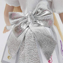 Carica l&#39;immagine nel visualizzatore di Gallery, Giochi Preziosi Miracle Tunes Fashion Doll Emily, Vestizione White... - Ilgrandebazar