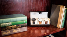 Carica l&#39;immagine nel visualizzatore di Gallery, Organizer per orologi in pelle vegana di Case Elegance Nero