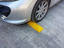Carica l&#39;immagine nel visualizzatore di Gallery, SNS SAFETY LTD Fermaruota in Plastica per Parcheggi e Garages, Giallo, 53 x... - Ilgrandebazar