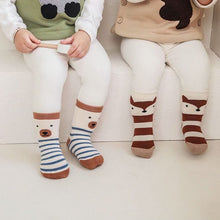 Carica l'immagine nel visualizzatore di Gallery, FedMois 5 paia calzini antiscivolo invernali termici in cotone bimbi bambini, pinguino, 0-1 anno