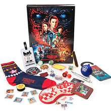 Carica l&#39;immagine nel visualizzatore di Gallery, Cinereplicas Stranger Things - Stranger Things Calendario dell&#39;Avvento 2023 - Licenza ufficiale