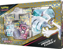 Carica l'immagine nel visualizzatore di Gallery, Pokémon- Collezione Speciale Unown-V e Lugia-V Zenit Regale del GCC (Due Carte promozionali olografiche, Una Carta Gigante e Cinque Buste di espansione), Edizione in Italiano, Colore, 290-60277