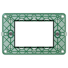 Carica l'immagine nel visualizzatore di Gallery, VIMAR 0R14613 Plana Supporto per placche elettriche da Montare su scatole...