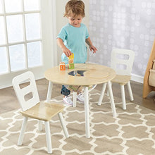 Carica l&#39;immagine nel visualizzatore di Gallery, KidKraft 27027 Set Tavolo Rotondo con 2 Sedie, Legno, Naturale/Bianco - Ilgrandebazar