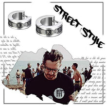 Carica l&#39;immagine nel visualizzatore di Gallery, Flongo orecchini uomo in acciaio romatico lettering schema cerchio forma Nero - Ilgrandebazar