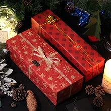 Carica l'immagine nel visualizzatore di Gallery, FullJoyHut Carta da Regalo Natalizio Set,tra cui 10 Carta da Regalo Natalizia,10 Etichette Regalo Natalizie Carta Kraft,4 Rotolo Corde di Luta e Cotone e Metallico per Confezione regalo di Natale