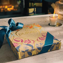 Carica l'immagine nel visualizzatore di Gallery, Pukka Herbs | Selection Box | Il meglio dei tè e delle tisane biologiche Pukka| Idea Regalo | 45 filtri