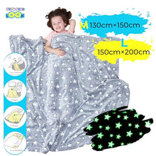 Carica l&#39;immagine nel visualizzatore di Gallery, HOME KOKO LOOK Plaid Magica Coperta Che Si Illumina al Buio 130x150cm Coperta Pile Plaid Fluorescenti Plaid Illuminante Coperta Bambino Natale Coperta Morbida Luminosa Regalo Bambino Bambina - Blu