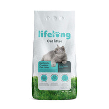 Carica l'immagine nel visualizzatore di Gallery, Marchio Amazon - Lifelong Lettiera per gatti, bentonite premium al profumo di borotalco, 10L, Confezione da 1