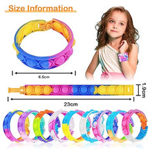Carica l&#39;immagine nel visualizzatore di Gallery, Coicok 30 Pezzi Arcobaleno Bracciale in silicone, Push Bubble Bracelets Fidget Toys, Giocattoli antistress per adulti e bambini, Gadget compleanno bambini, Regalini compleanno bambini invitati