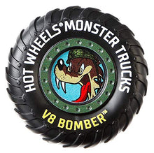 Carica l'immagine nel visualizzatore di Gallery, Hot Wheels-FYJ44 Monster Truck in Scala 1:64, Veicolo Singolo a Sorpresa,...