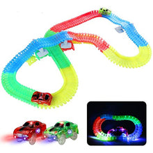 Carica l&#39;immagine nel visualizzatore di Gallery, Pista Macchinine Luminosa Elettriche Auto Giocattolo Flessibile Pista Macchinine Colorate Carrera 240 Pezzi con 2 Glow Cars Macchinine Giocattolo per Bambini 3 4 5 6 Anni