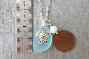 Realizzato a mano in Hawaii, baia turchese collana di vetro blu del mare, il...