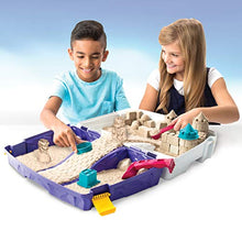 Carica l&#39;immagine nel visualizzatore di Gallery, Kinetic Sand- Valigetta Sempre con Te, 900 gr, 3 anni+, 6037447 - Ilgrandebazar
