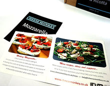 Carica l&#39;immagine nel visualizzatore di Gallery, Cheesy Bacon Box - Kit per la preparazione del formaggio e kit cura...