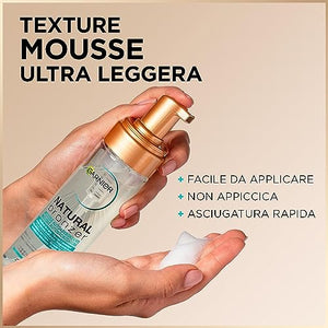 Garnier Ambre Solaire Mousse Autoabbronzante Natural Bronzer, Viso e Corpo, Per un'Abbronzatura Naturale fino ad Una Settimana, Formula Vegana Arricchita con Acqua di Cocco Idratante, 200 ml