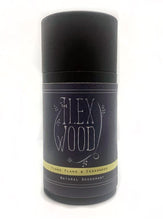 Carica l'immagine nel visualizzatore di Gallery, Deodorante stick naturale di ylang ylang e legno di cedro │ 70 ml. Vegano, senza plastica, biologico, cruelty free, per donne e uomini, prodotto artigianalmente e privo di tossine e alluminio