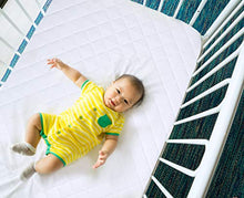 Carica l'immagine nel visualizzatore di Gallery, Utopia Bedding Coprimaterasso (Set di 2) Impermeabile per lettino...
