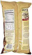 Carica l'immagine nel visualizzatore di Gallery, Snyder's of Hanover Glutine mini salatini liberi - 8 oz - 2 pk