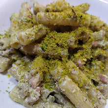 Carica l'immagine nel visualizzatore di Gallery, Pesto Di Pistacchio 60% Salato Condimento Siciliano Ideale Per Pasta Pizza...