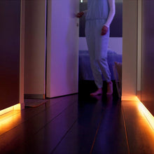 Carica l&#39;immagine nel visualizzatore di Gallery, Philips Lighting  White And Color Lightstrip Plus Striscia LED da 200 200 cm - Ilgrandebazar