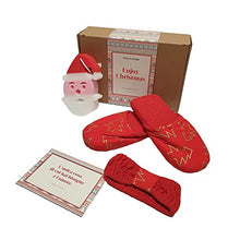 Carica l'immagine nel visualizzatore di Gallery, martini SPA - Enjoy Christmas - Kit Natale composto da ciabatte, fascia per capelli e spugna a forma di Babbo Natale con confezione regalo, 30x21.5x9cm, 350g, 6 unità -MADE IN ITALY-
